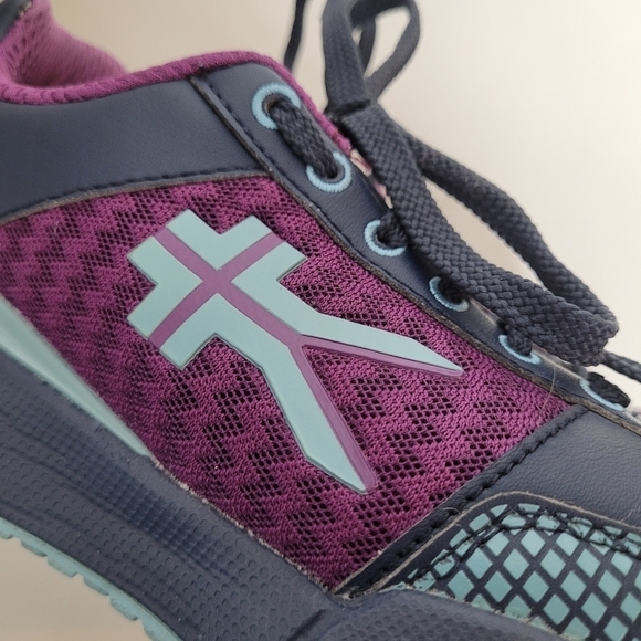 Kuru Women's Quantum Structured Stability Everyday Walking Sneaker - 7.5 Wide - Picture 9 of 15